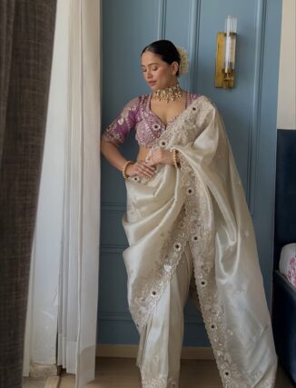 Chandni by Saadgi